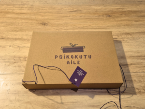 PsikoKutu Aile PsikoKutu Aile kutusu üstten görünüm
